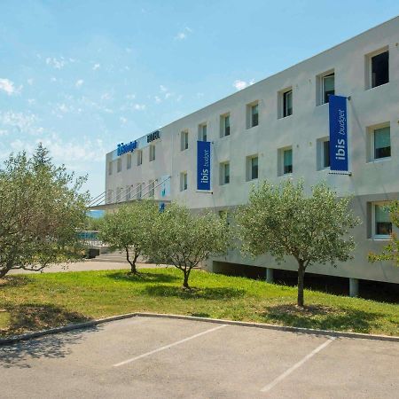 Ibis Budget Pertuis Portes Du Luberon Екстериор снимка