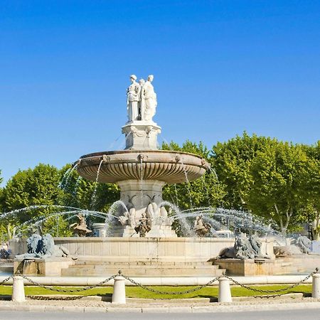 Ibis Budget Pertuis Portes Du Luberon Екстериор снимка