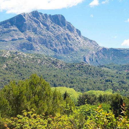 Ibis Budget Pertuis Portes Du Luberon Екстериор снимка
