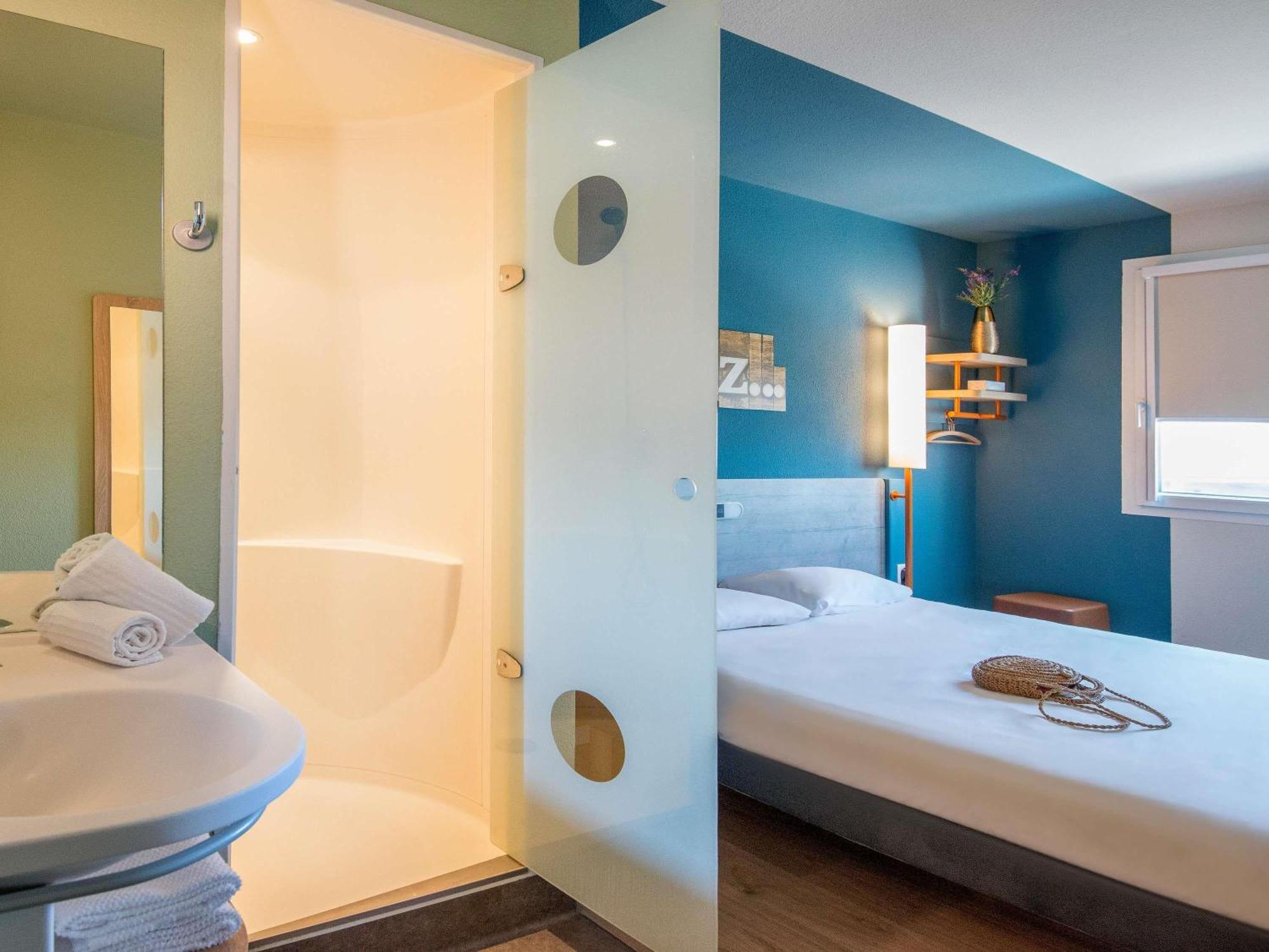Ibis Budget Pertuis Portes Du Luberon Екстериор снимка
